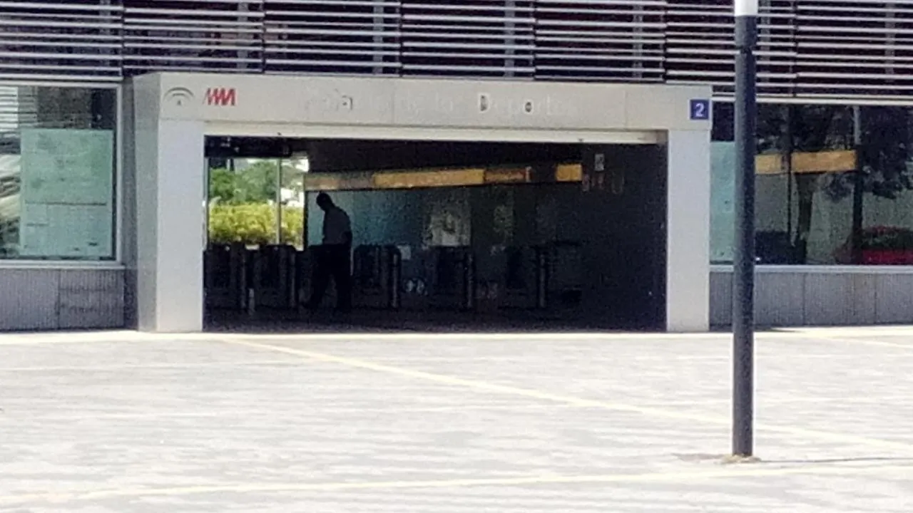 Maravilloso Apartamento En La Playa En Malaga Capital Apartment