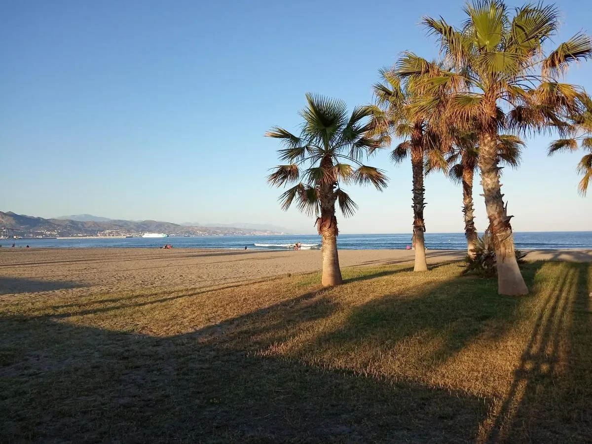 Maravilloso Apartamento En La Playa En Malaga Capital Apartment